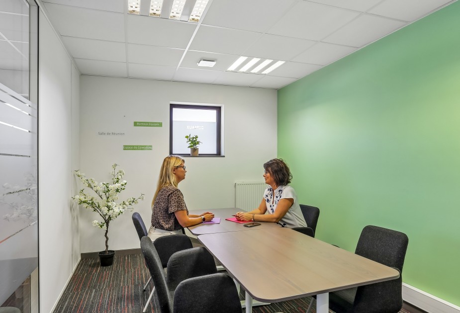 V2 Salle d'entretien Immoffice - centre d affaires Vannes - Laroiseau