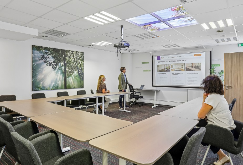 Salle de formation Immoffice - centre d affaires Vannes - Laroiseau